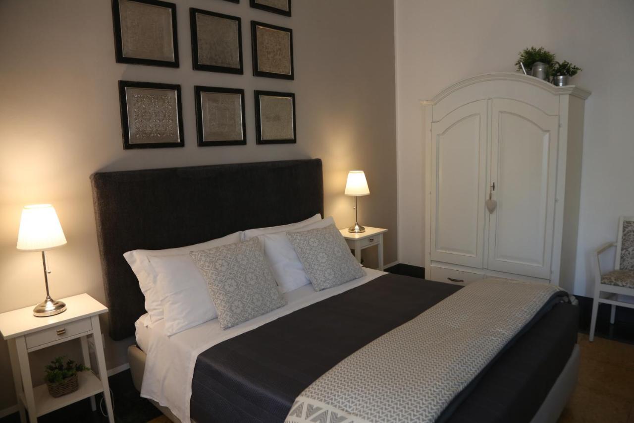 Bed and Breakfast Palazzo Bignami Lecce Exteriér fotografie