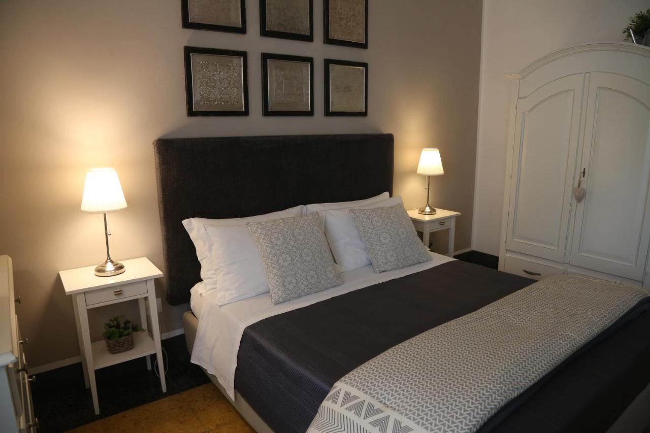 Bed and Breakfast Palazzo Bignami Lecce Exteriér fotografie